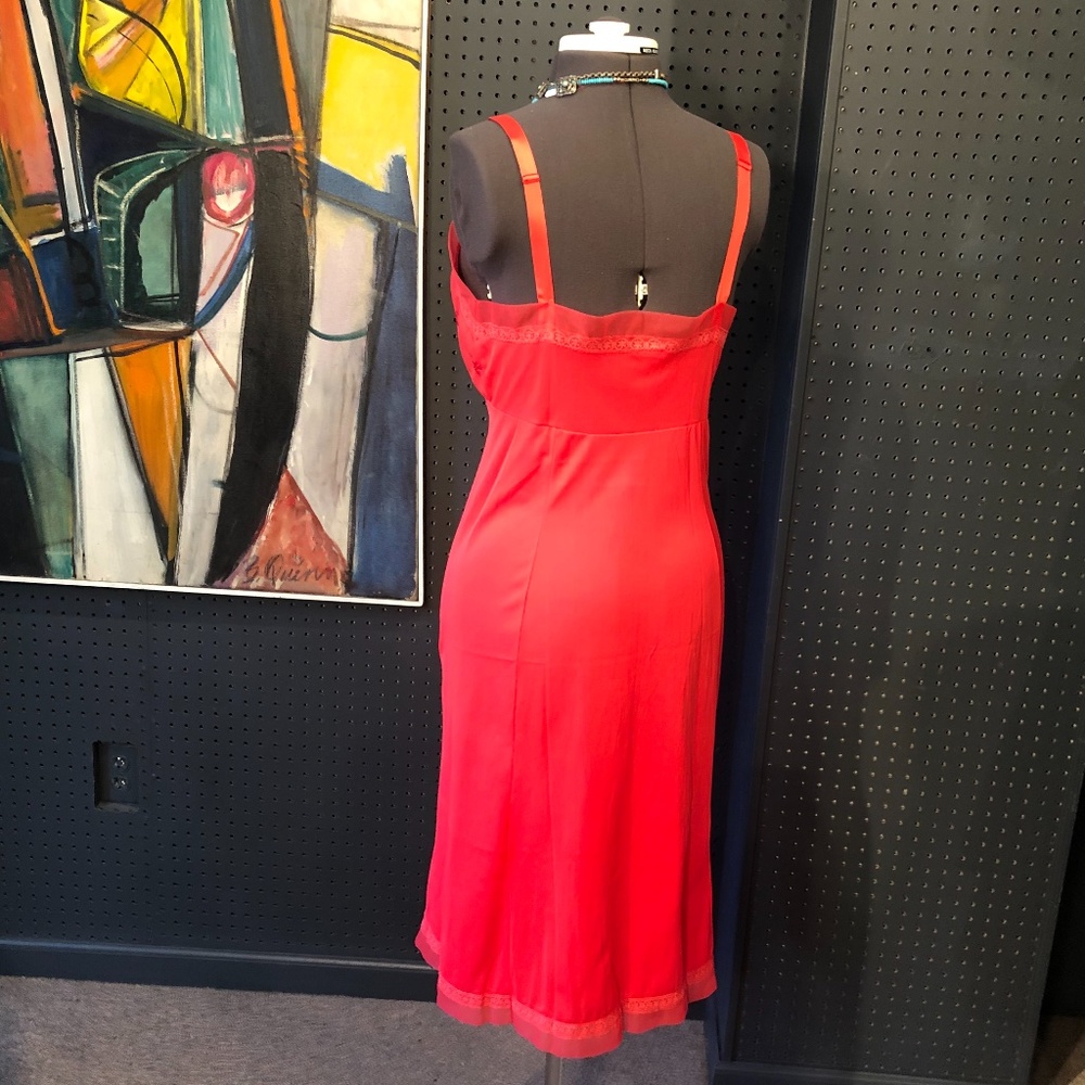 VINTAGE (NEVER WORN) CORAL MID-LENGTH SLIP DRESS - Picture 7 of 9